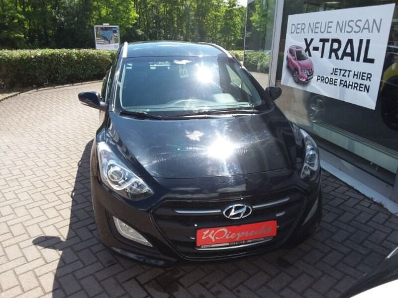 Hyundai i30 cw YES!