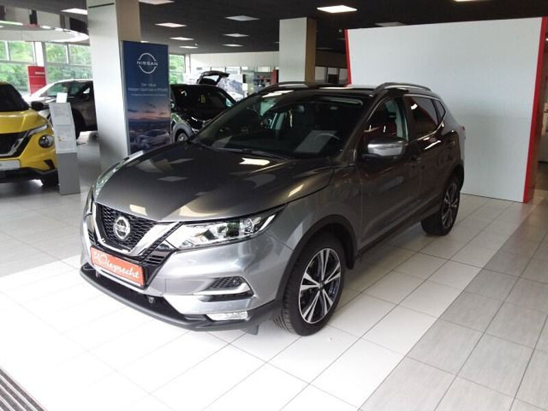 Nissan Qashqai N-Connecta 4x4 Automatik